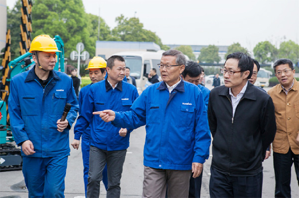 科技部副部长李萌考察调研山河智能