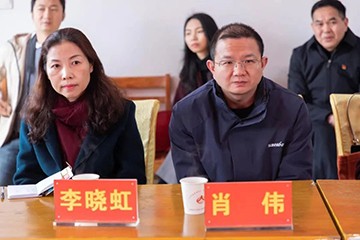 校企合作精准扶贫，产教融合振兴乡村 | 山河智能向合作院校对口扶贫点捐赠挖掘机